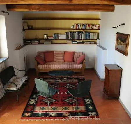 Podere Le Lucciole Casa de Férias *